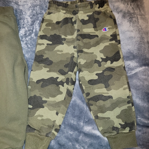 Champion and Garanimals Sweatppant set - Picture 2 of 4